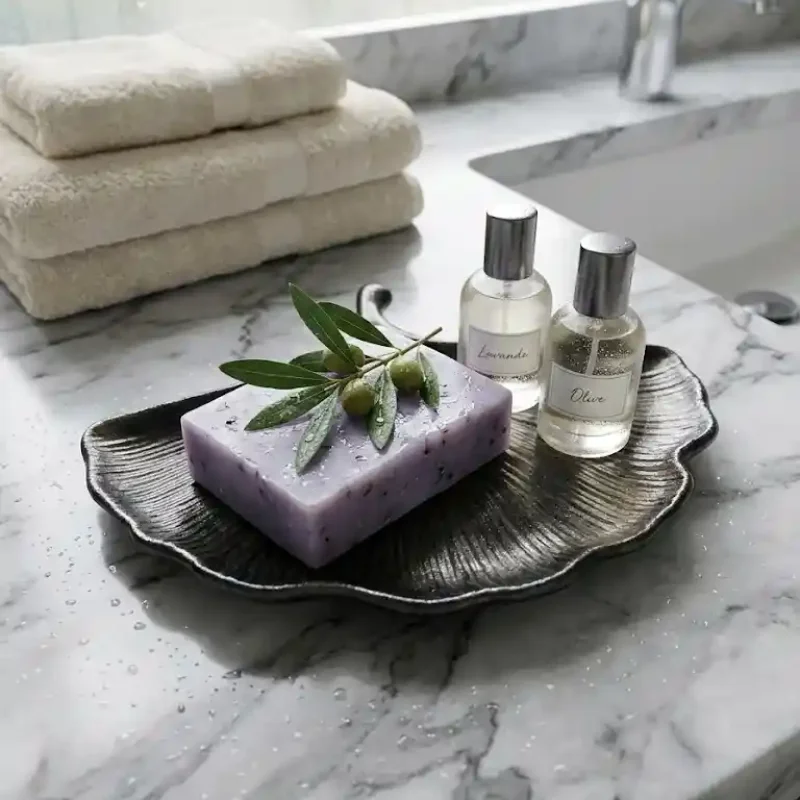 Antrasit Eskitme Detaylı Ginkgo Yaprağı Tasarımlı Çok Amaçlı Dekoratif Sunum Tabağı - GV Atelier - Görsel 1
